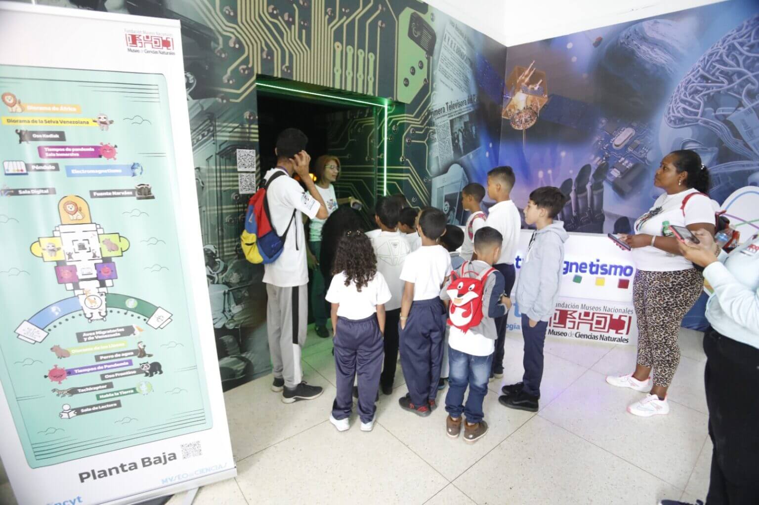 Más de 40 niños y niñas de Guárico visitaron el Museo de Ciencias de Caracas
