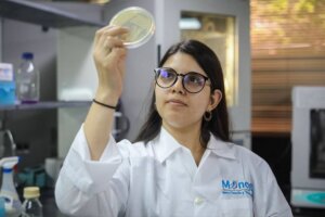 Acuerdos con China fortalecerán formación científica y tecnológica de jóvenes venezolanos