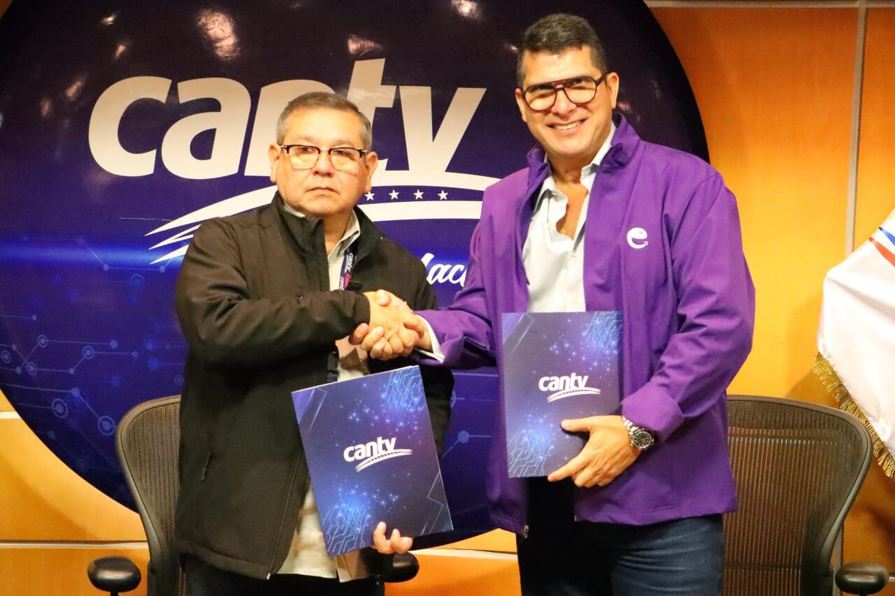 Cantv y VNET firman convenio de cooperación para fortalecer servicio de Internet en Venezuela