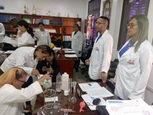 Más de 50 docentes merideños participan en taller “Experiencias Educativas en Ciencias Naturales”