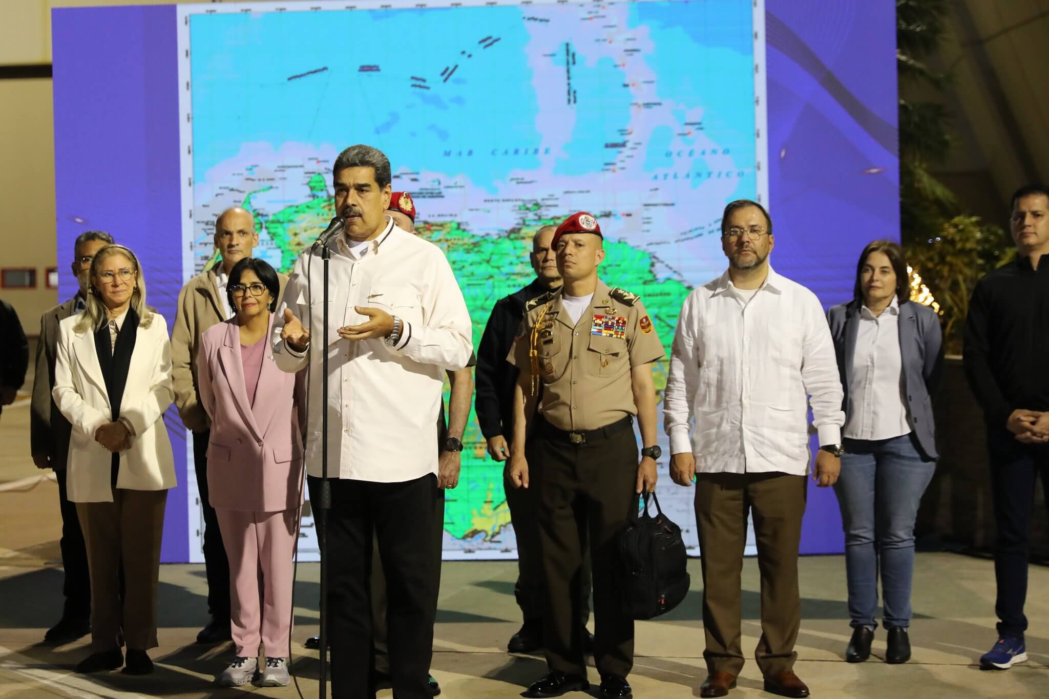 Presidente Maduro: reunión representó una victoria de la diplomacia y de la paz