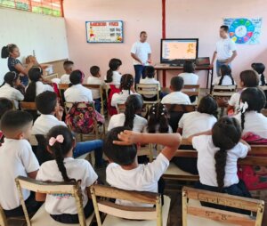 La Robótica Educativa enciende la curiosidad en los jóvenes estudiantes venezolanos