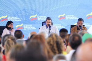 Presidente Nicolás Maduro insta a la transformación del Estado para consolidar el desarrollo económico nacional