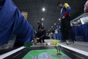 Olimpiada Nacional de Robótica 2024 desbordó creatividad e ingenio