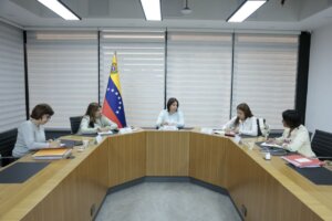 Vicepresidencia Sectorial de Ciencia, Tecnología, Educación y Salud evalúa planes de atención social para el pueblo