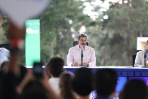 Más de 213 mil niños y jóvenes están incorporados en el Programa Nacional “Semilleros Científicos”