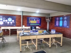 Complejo Educativo “Simón Rodríguez” en Barinas cuenta con nueva sala de ciencias