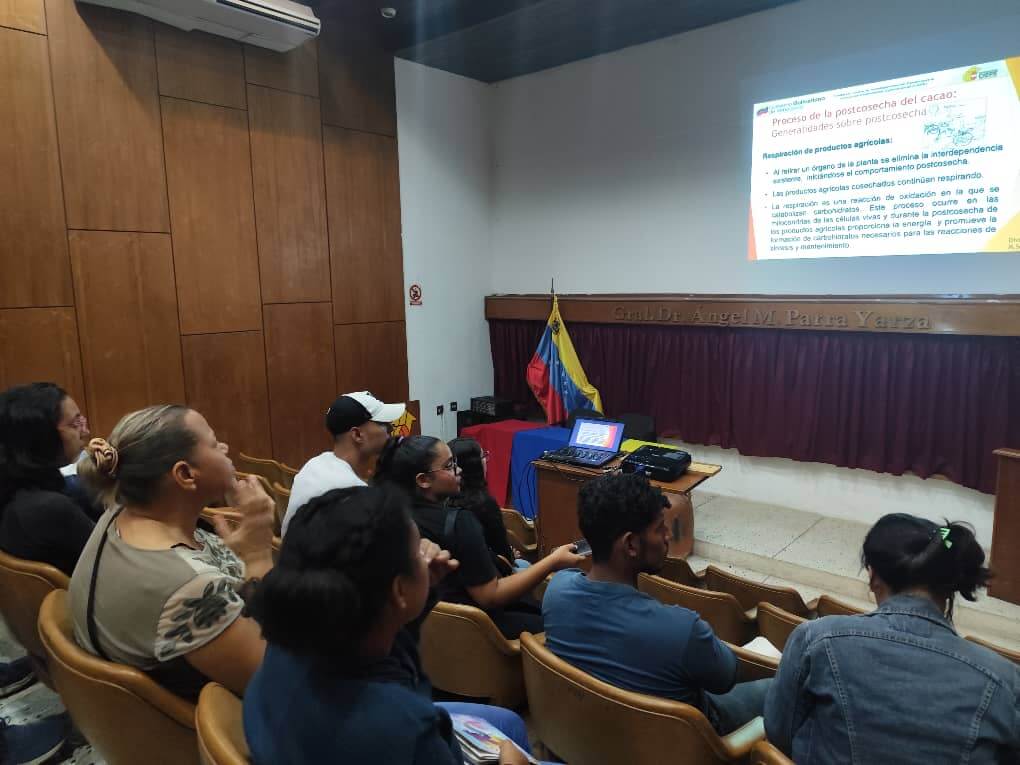 Yaracuy | CIEPE promueve formación en poscosecha y transformación primaria del cacao