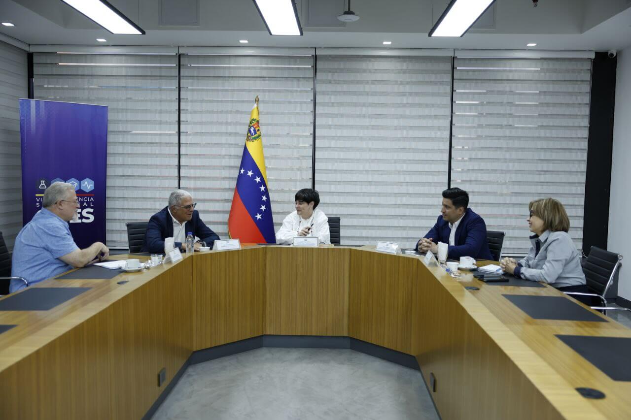 Venezuela y OPS revisan agenda de cooperación para fortalecer Sistema Nacional de Salud Pública