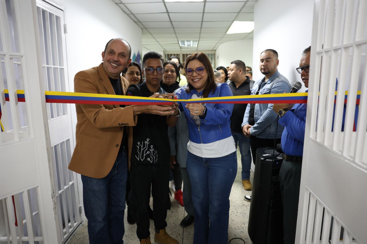 Lee más sobre el artículo Inaugurado nodo de la Red Nacional de Software Soberano y Seguro en Mérida