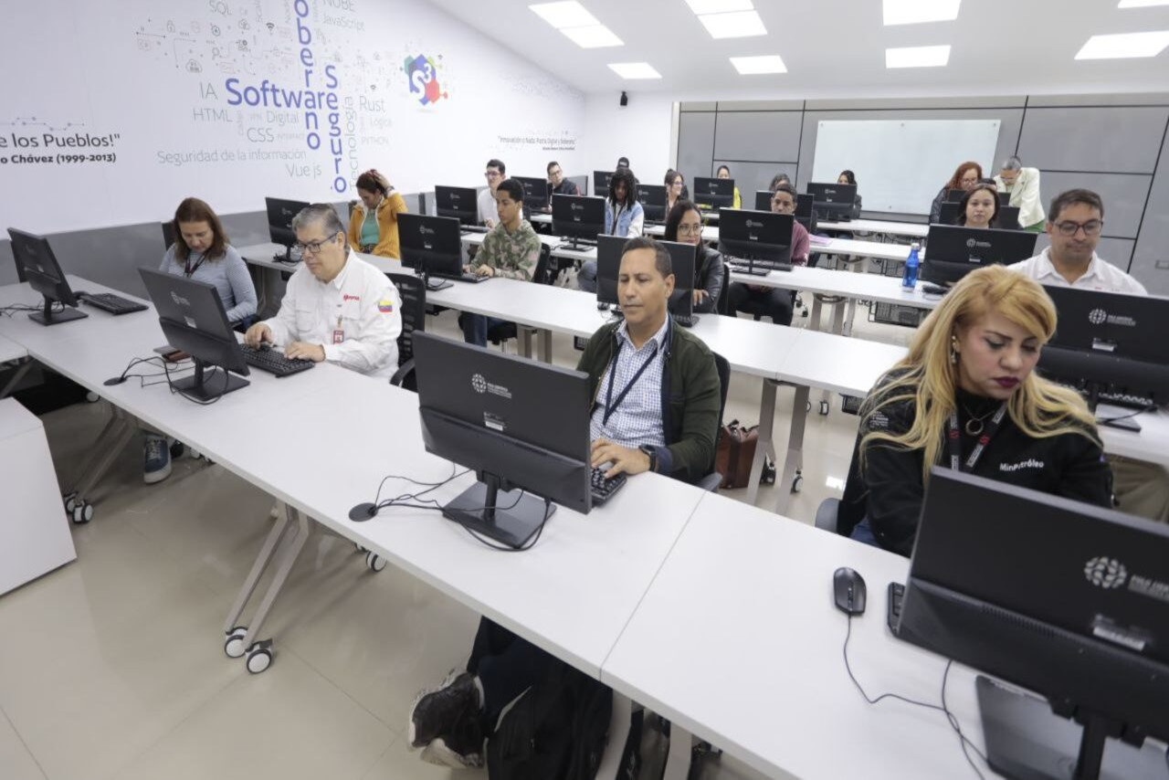 En este momento estás viendo Inauguran en Miranda segundo Nodo del Plan de Desarrollo de Software Soberano y Seguro