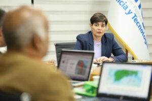 Lee más sobre el artículo Mincyt fortalece agenda científica y tecnológica con la Armada Bolivariana
