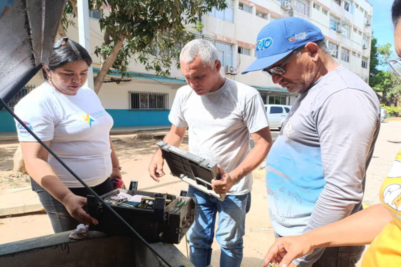 En este momento estás viendo Mincyt e instituciones del estado Sucre trabajan para la recuperación de equipos de la Red de Vigilancia Sismológica