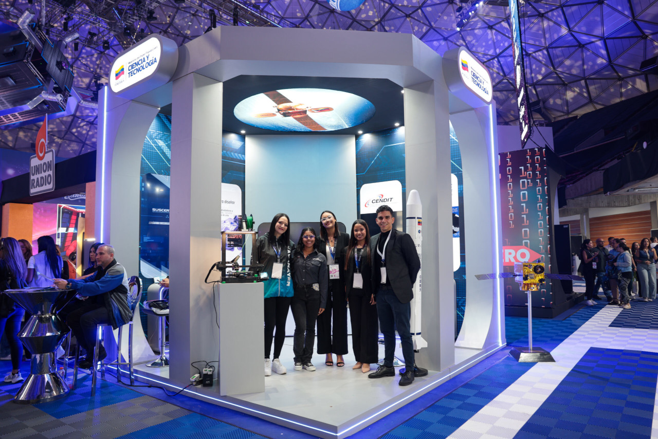 Lee más sobre el artículo Mincyt presenta avances tecnológicos en tercera edición de la Fitelven