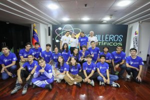 Lee más sobre el artículo Venezuela conquista oro, plata y bronce en Olimpiada Mundial de Jóvenes Físicos