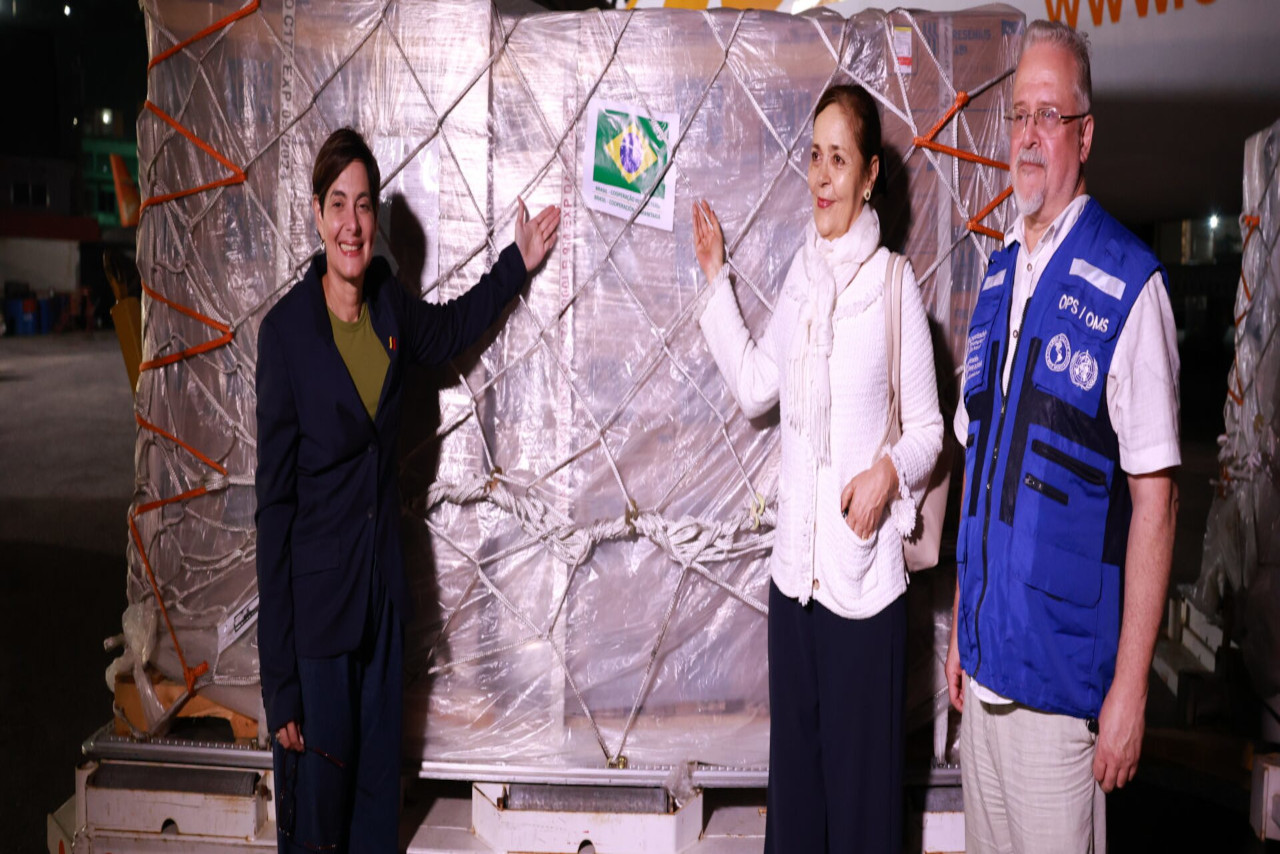 En este momento estás viendo Venezuela recibe otras 23 toneladas de insumos médicos desde Brasil para garantizar Programa de Hemodiálisis y Nefrología