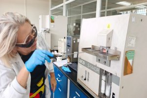 Lee más sobre el artículo Ministra Gabriela Jiménez destaca rol de la mujer venezolana en el fortalecimiento de la industria nacional