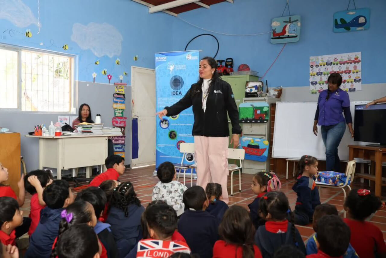 En este momento estás viendo Jornadas de masificación científica recorren diversos estados del territorio nacional
