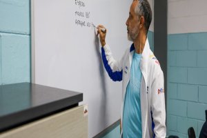 Lee más sobre el artículo Agenda Pequeños Ingenieros impulsa talento juvenil en robótica y programación