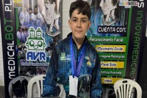 Lee más sobre el artículo Venezuela logra medalla de oro en Olimpiada Internacional de Matemáticas de Singapur