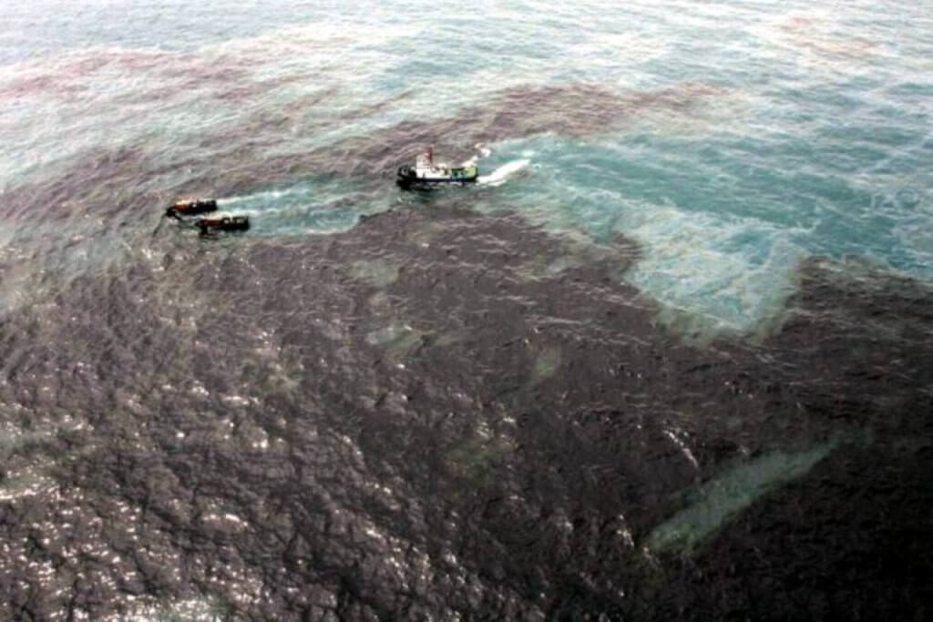 ABAE ofrece registro satelital del impacto ambiental ocasionado por derrame de hidrocarburo en el Golfo de Paria