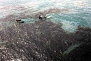 Lee más sobre el artículo ABAE ofrece registro satelital del impacto ambiental ocasionado por derrame de hidrocarburo en el Golfo de Paria