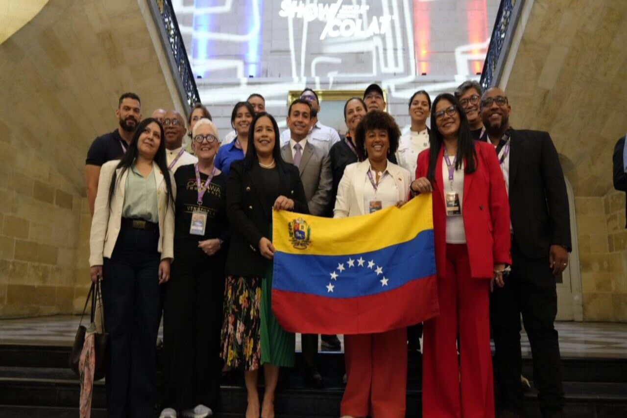Lee más sobre el artículo Venezuela exhibe ciencia y soberanía del cacao en el ShowColat Festival