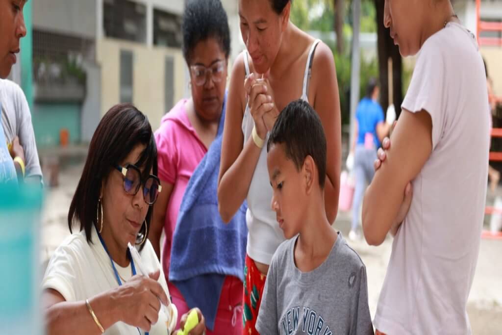 Mincyt coordina atención integral a familias en el Campamento Transitorio de la U.E.N. Edoardo Crema