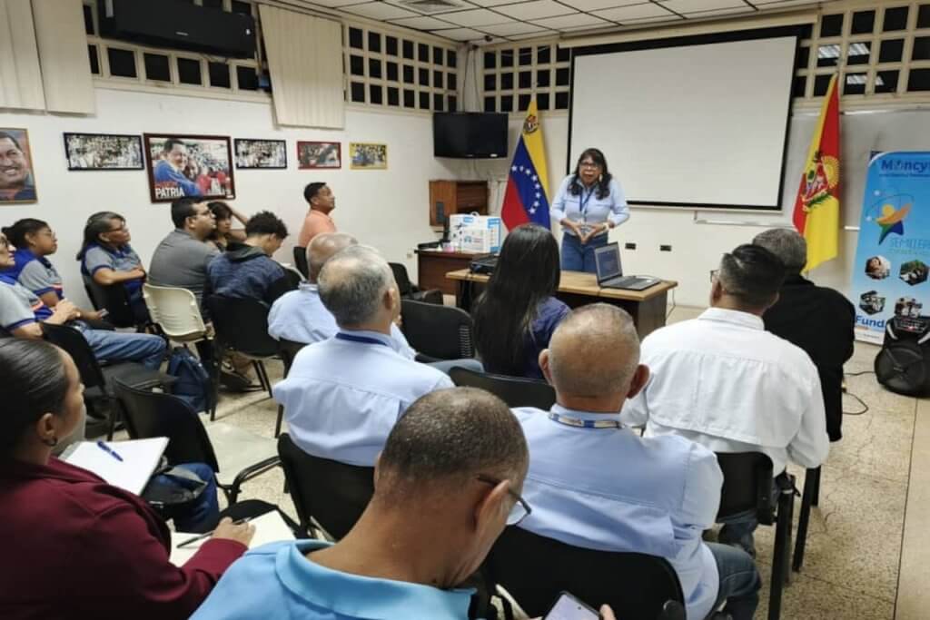 Mincyt realiza XVI Gabinete Estadal en Aragua para fortalecer la gestión de riesgos y salud mental tras sismos
