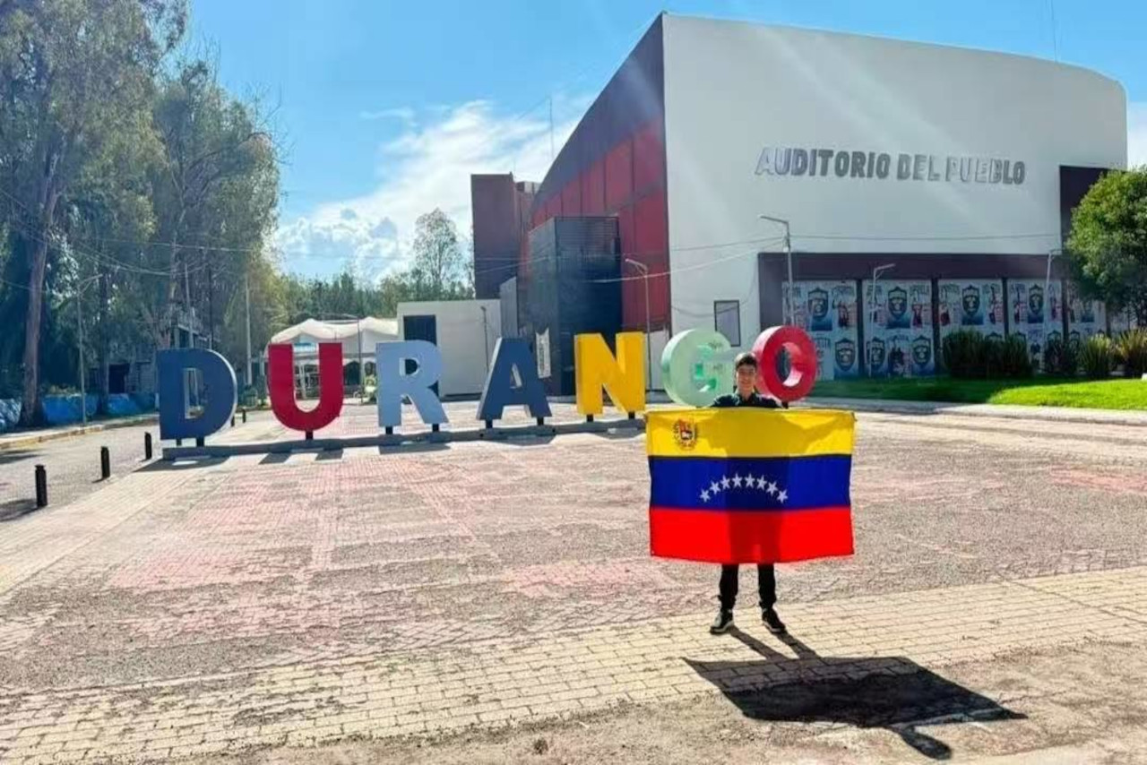 Lee más sobre el artículo Semillero Científico gana oro en la XXVIII Olimpiada Matemática de Centroamérica y el Caribe celebradas en México